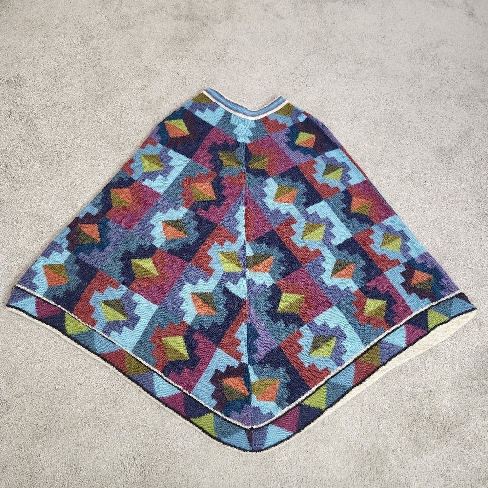 Geometric Patterned Multicolor Poncho Size Large - Picture 2 of 12